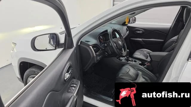 Jeep Cherokee Cherokee (KL) 2021 года - похожие автомобили