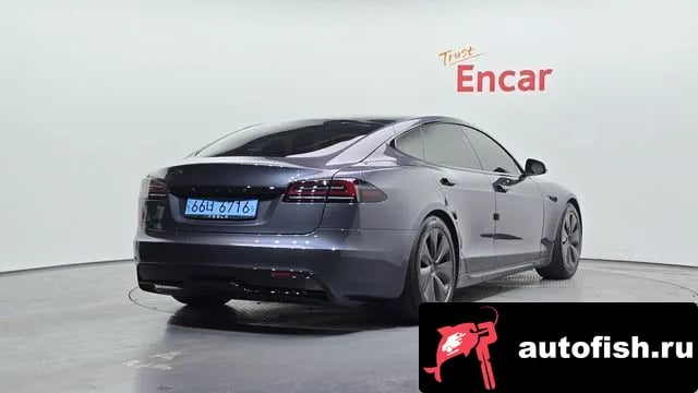 Tesla Model S Model S 2023 года - вид 2