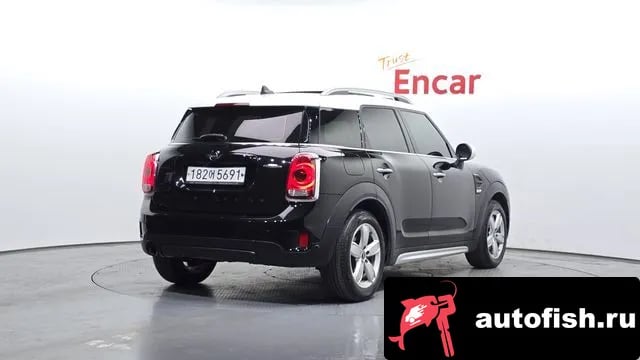 Mini Countryman Cooper Country Man 2019 года - вид 2
