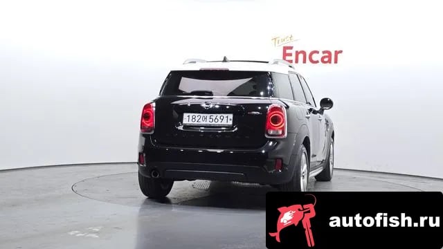 Mini Countryman Cooper Country Man 2019 года - вид 4