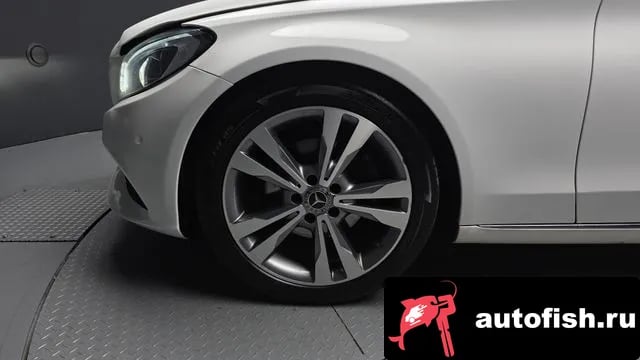 Mercedes-Benz C-Class C-Class W205 2018 года - вид 5