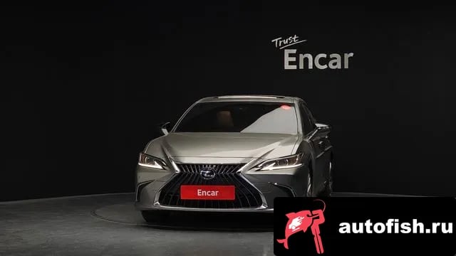 Lexus ES ES300h 7th generation 2022 года - вид 3
