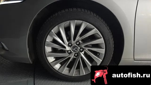 Lexus ES ES300h 7th generation 2022 года - вид 5