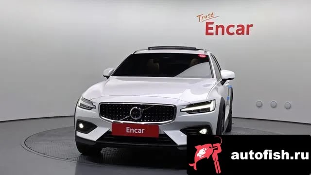 Volvo V60 V60 Cross-country 2nd Generation 2023 года - вид 3