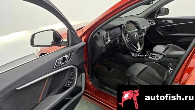 BMW 1-Series 1 Series (F40) 2021 года - похожие автомобили