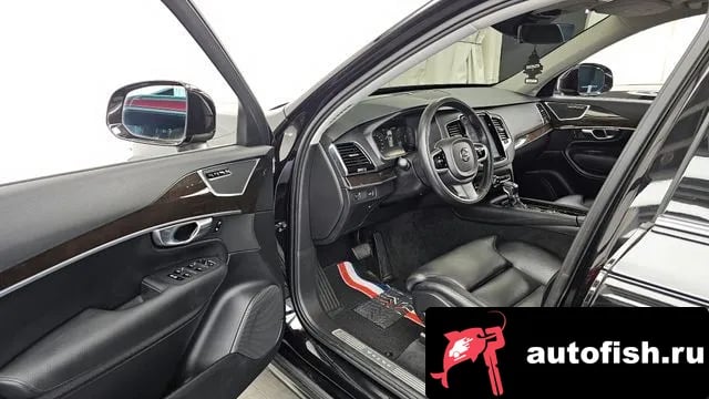 Volvo XC90 XC90 second Generation 2018 года - похожие автомобили