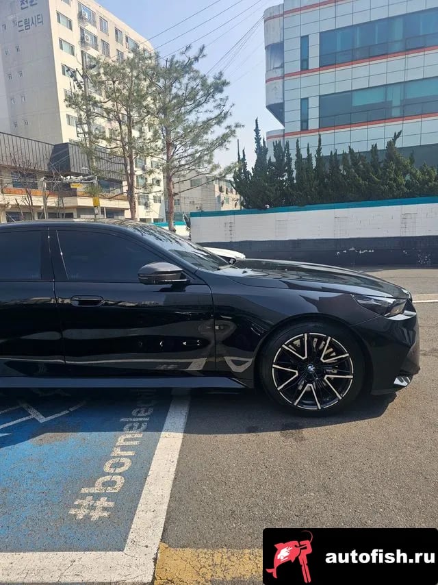 BMW M5 M5 (G90) 2025 года - вид 6