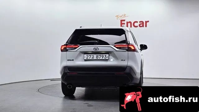 Toyota RAV4 RAV4 5th Generation 2019 года - вид 4