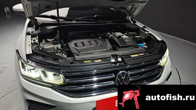 Volkswagen Tiguan Tiguan second Generation 2021 года - вид 6