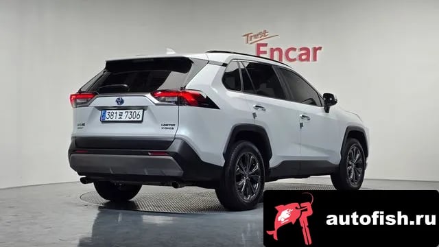 Toyota RAV4 RAV4 5th Generation 2024 года - вид 2