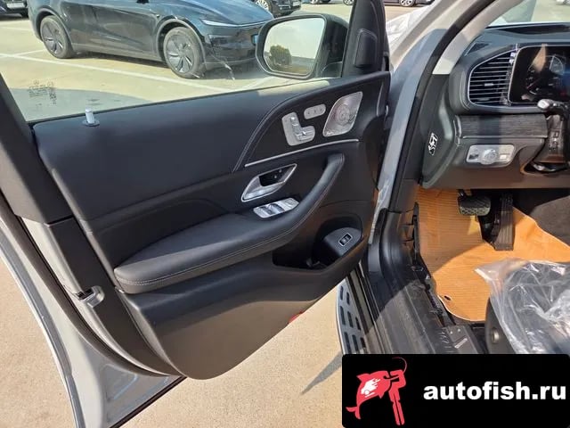 Mercedes-Benz GLE-Class GLE-Class W167 2026 года - похожие автомобили