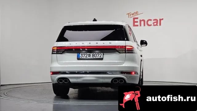 Lincoln Aviator Aviator 2nd generation 2025 года - вид 3