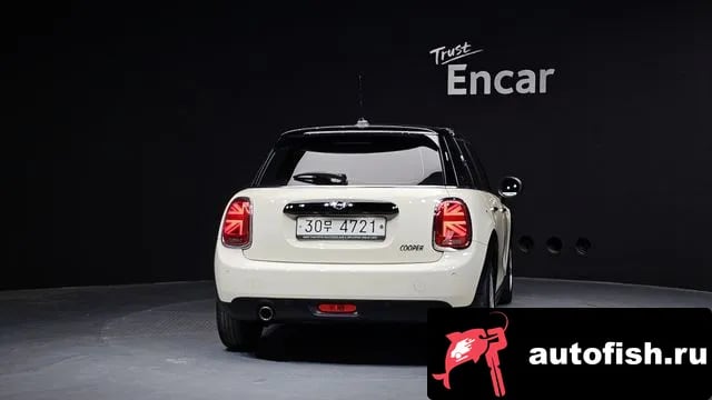 Mini Cooper Cooper 2019 года - вид 4