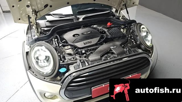Mini Cooper Cooper 2019 года - вид 6