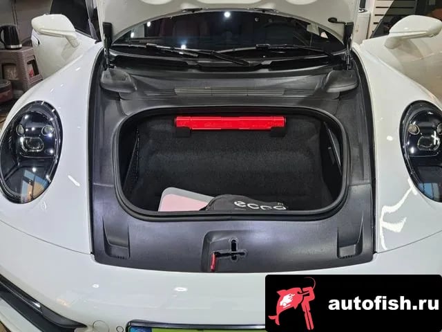 Porsche 911 911 (992) 2023 года - вид 2