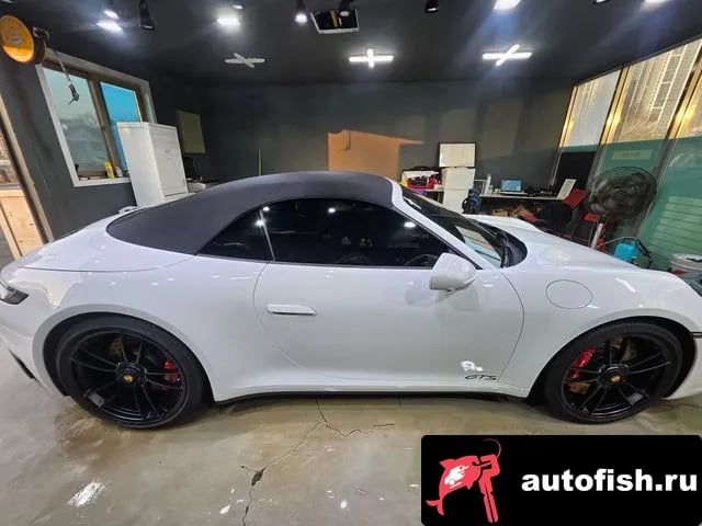 Porsche 911 911 (992) 2023 года - вид 5