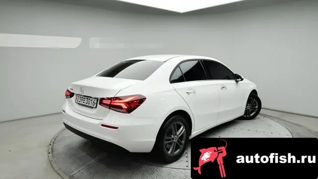 Mercedes-Benz A-Class A-Class W177 2020 года - вид 4