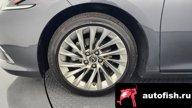 Lexus ES ES300h 7th generation 2022 года - вид 5