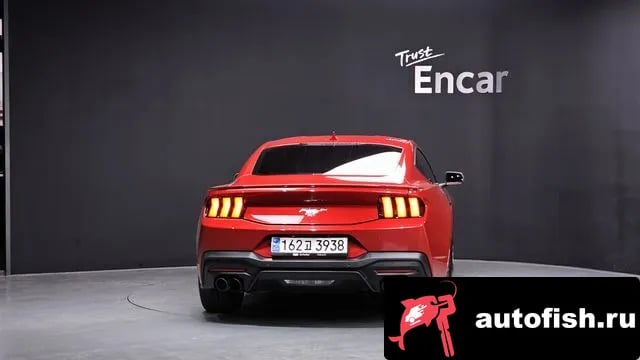 Ford Mustang Mustang 7th Generation 2024 года - вид 3