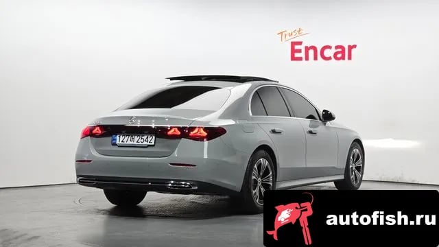 Mercedes-Benz E-Class E-Class W214 2024 года - вид 2