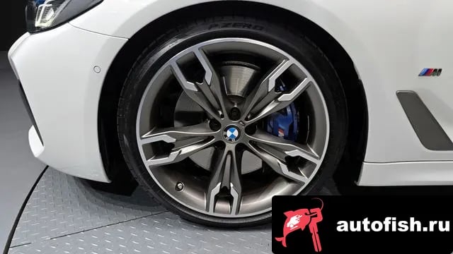 BMW 5-Series 5 Series (G30) 2022 года - вид 5