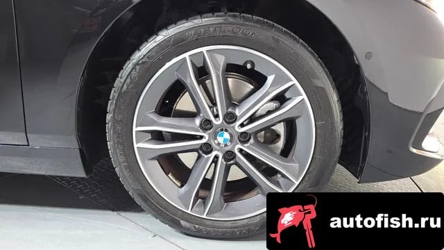 BMW 1-Series 1 Series (F40) 2021 года - вид 4