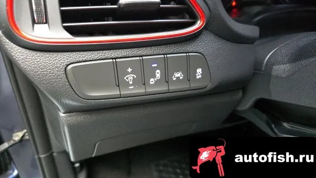 Hyundai i30 i30 (PD) 2018 года - похожие автомобили