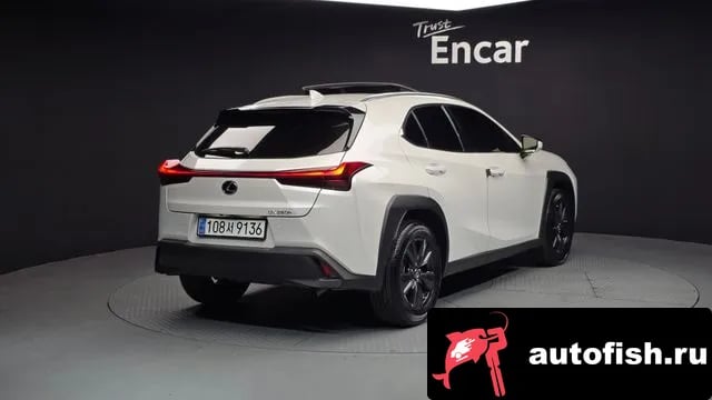 Lexus UX UX250h 2023 года - вид 2