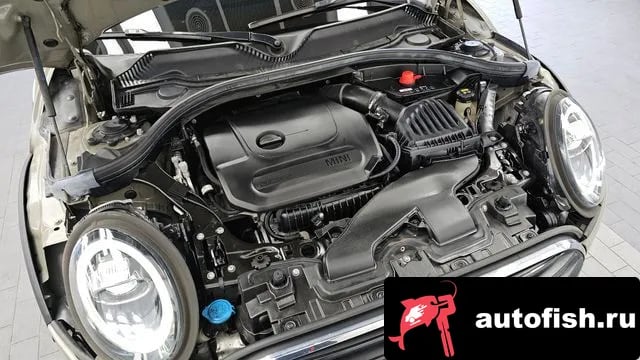 Mini Clubman Cooper Clubman 2019 года - вид 6