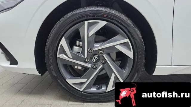 Hyundai AVANTE The New Avante (CN7) 2025 года - вид 5
