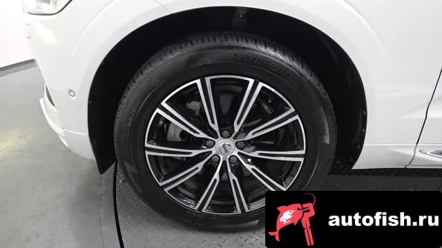 Volvo XC60 XC60 second Generation 2020 года - вид 4