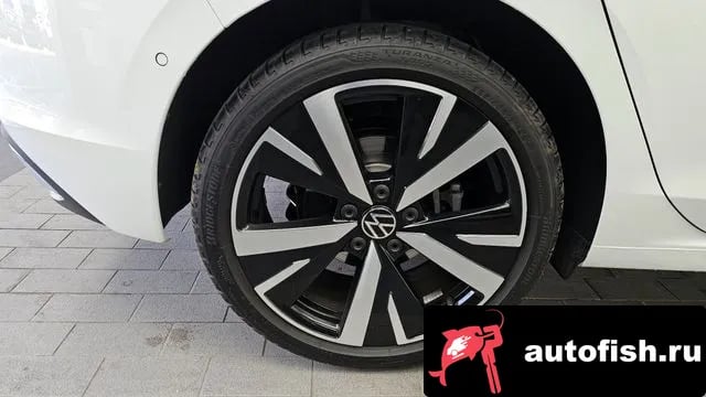 Volkswagen Golf Golf 8th Generation 2025 года - похожие автомобили