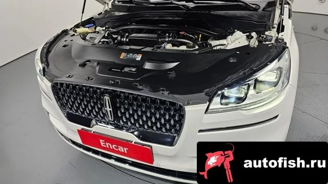 Lincoln Aviator Aviator 2nd generation 2021 года - вид 6