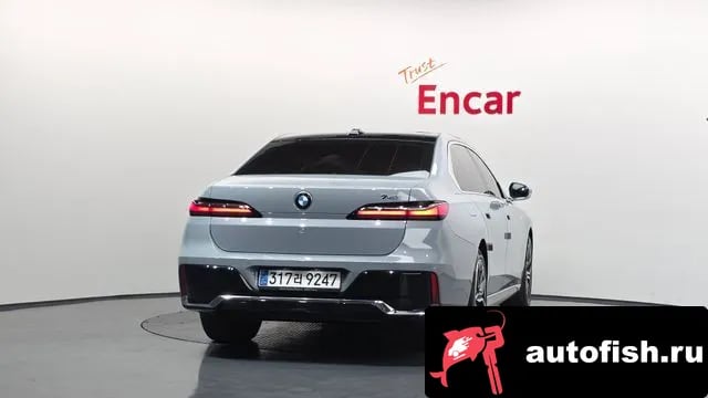 BMW 7-Series 7 Series (G70) 2023 года - похожие автомобили
