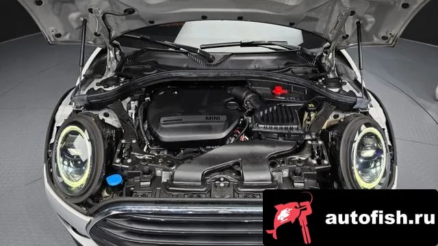 Mini Clubman Cooper D Clubman 2021 года - вид 6