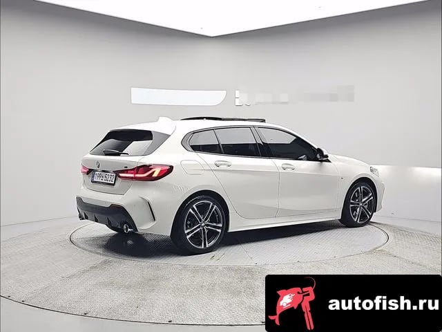 BMW 1-Series 1 Series (F40) 2023 года - вид 3