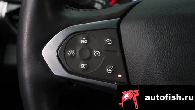 Chevrolet (GM Daewoo) Traverse Traverse 2022 года - похожие автомобили