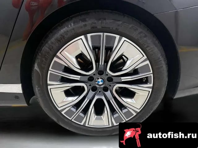 BMW 7-Series 7 Series (G70) 2023 года - вид 5