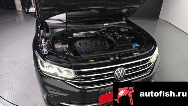 Volkswagen Tiguan Tiguan second Generation 2021 года - вид 6