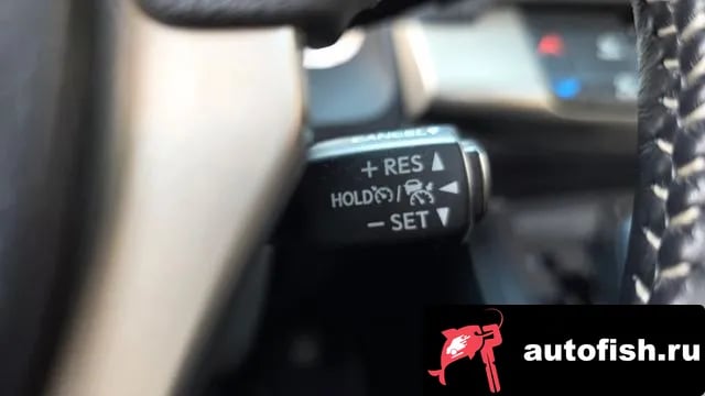 Lexus CT200h CT200h 2018 года - похожие автомобили