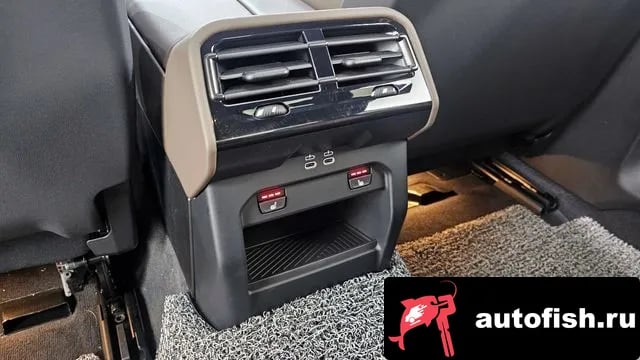 BMW 5-Series 5 Series (G60) 2024 года - похожие автомобили