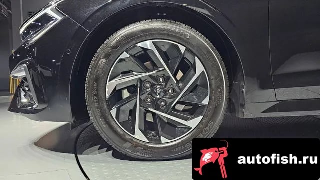 Kia K5 The New K5 Hybrid 3rd generation 2025 года - вид 5