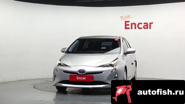 Toyota Prius Prius 4th Generation 2018 года - вид 3