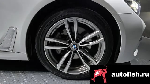 BMW 7-Series 7 Series (G11) 2018 года - вид 5