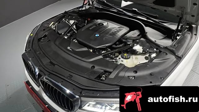 BMW 7-Series 7 Series (G11) 2018 года - вид 6