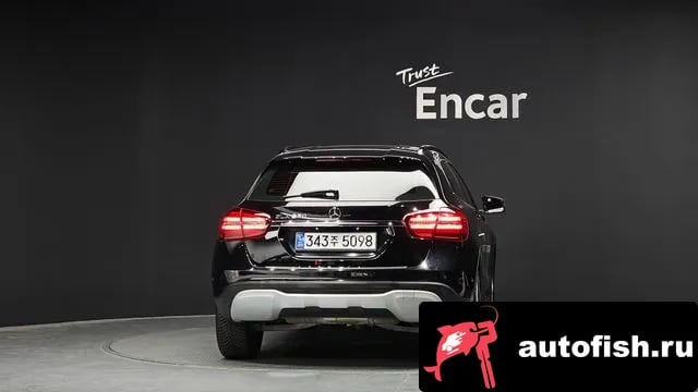 Mercedes-Benz GLA-Class GLA-Class X156 2018 года - вид 4