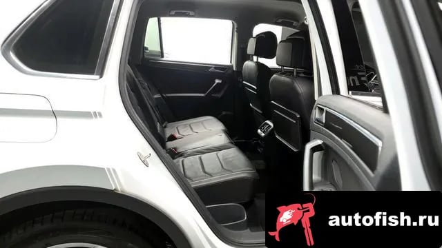 Volkswagen Tiguan Tiguan second Generation 2020 года - похожие автомобили