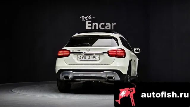 Mercedes-Benz GLA-Class GLA-Class X156 2018 года - вид 4