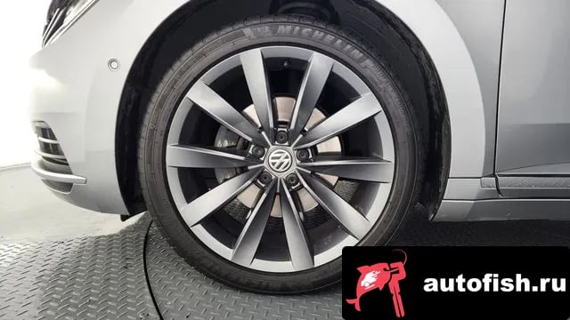 Volkswagen Arteon Atheon 2020 года - вид 5