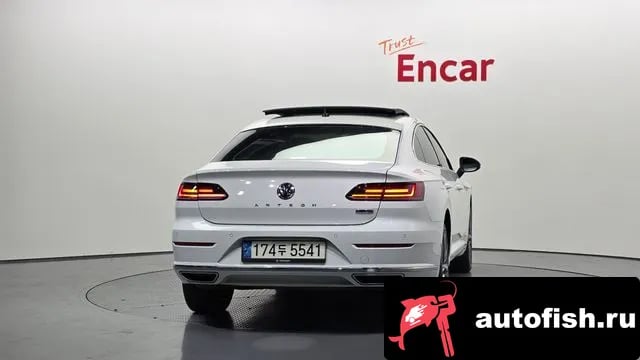 Volkswagen Arteon Atheon 2020 года - вид 4
